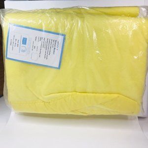 Vtg Medley II Loom Woven Blanket Satin Trim Full Size Yellow 100% Acrylic 70 New